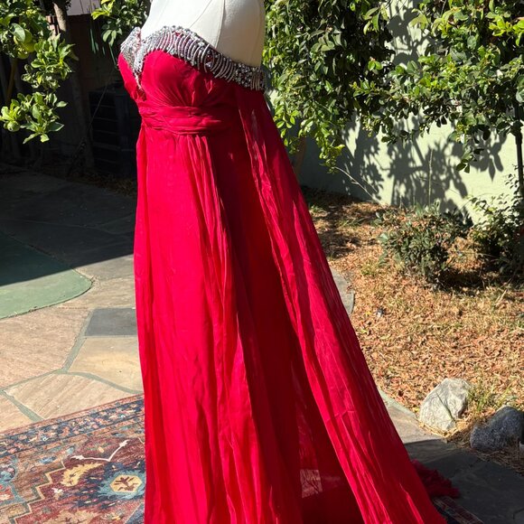 Komal Sood Size 6 Red Formal Gown Crystal Bejewelled Bust Silk Chiffon Luxe - Picture 5 of 11